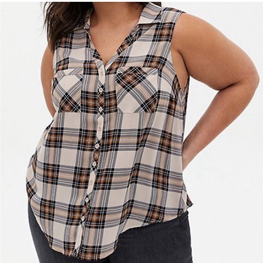 NWT Torrid Plaid Button Up Sleeveless Top
